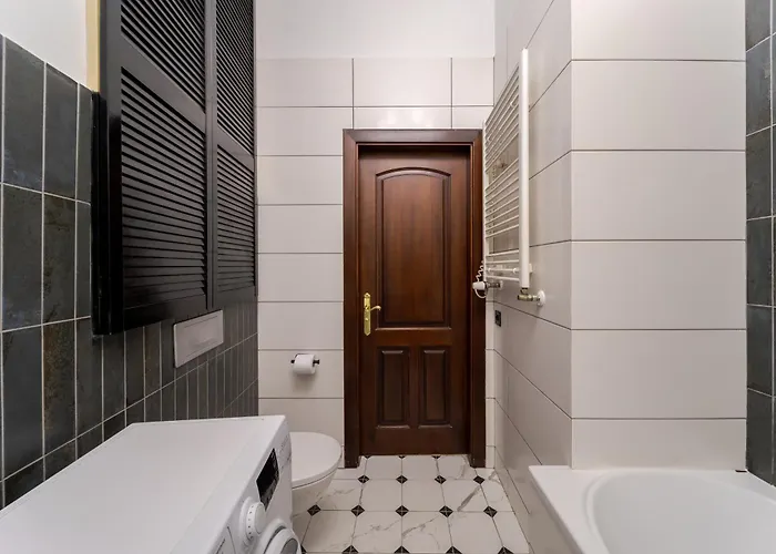 Tut Staroevreyska With Terrace * Λβιβ